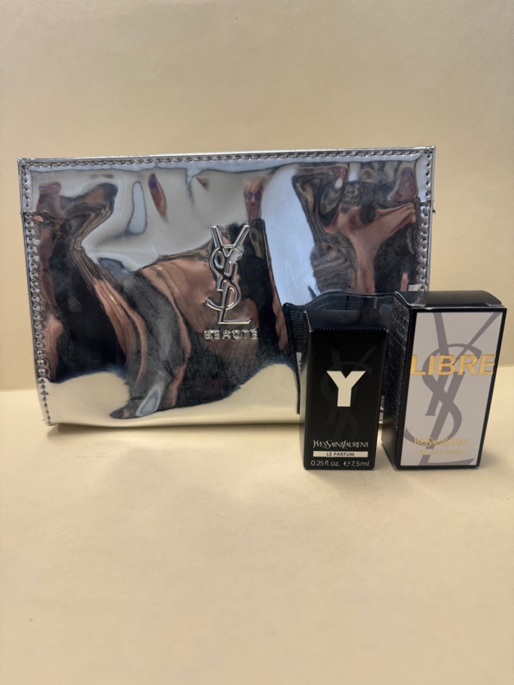 YSL Silver Metallic Snap Loveshine Leather Cosmetic Pouch + Y & Libre Mini $100 - Picture 6 of 8